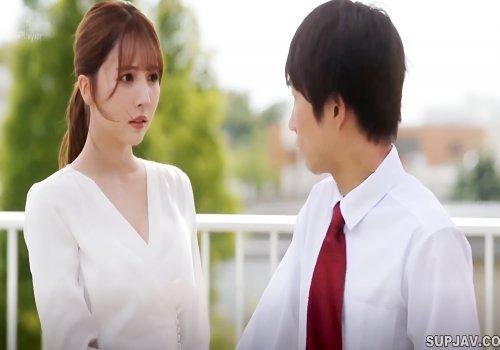 Nam sinh ngây thơ được cô giáo xinh đẹp Mikami Yua chinh phục